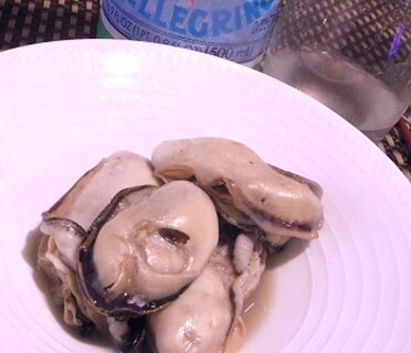 フライパンで簡単、牡蠣の酒蒸し